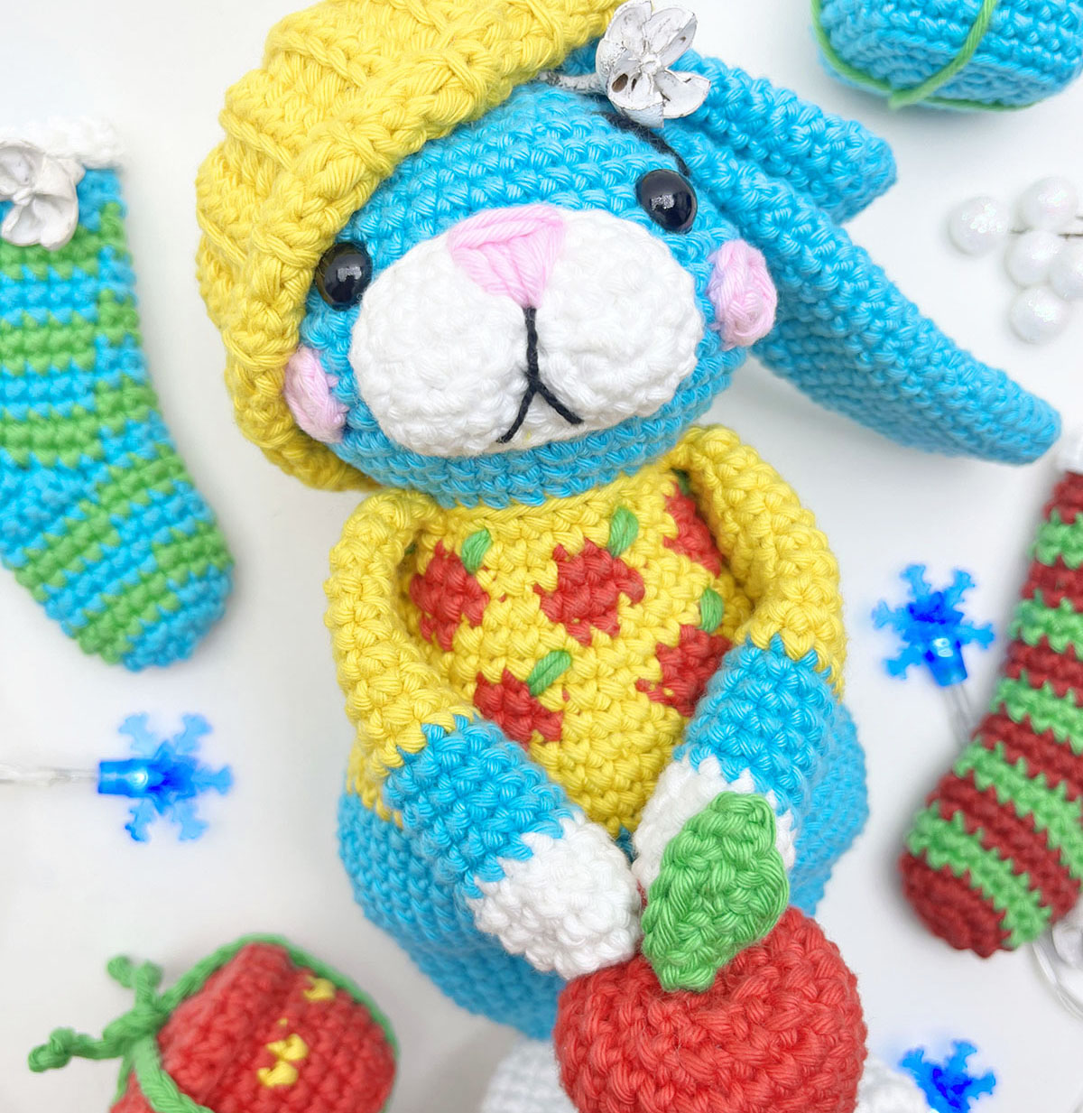 Fiji The winter bunny - PDF crochet pattern