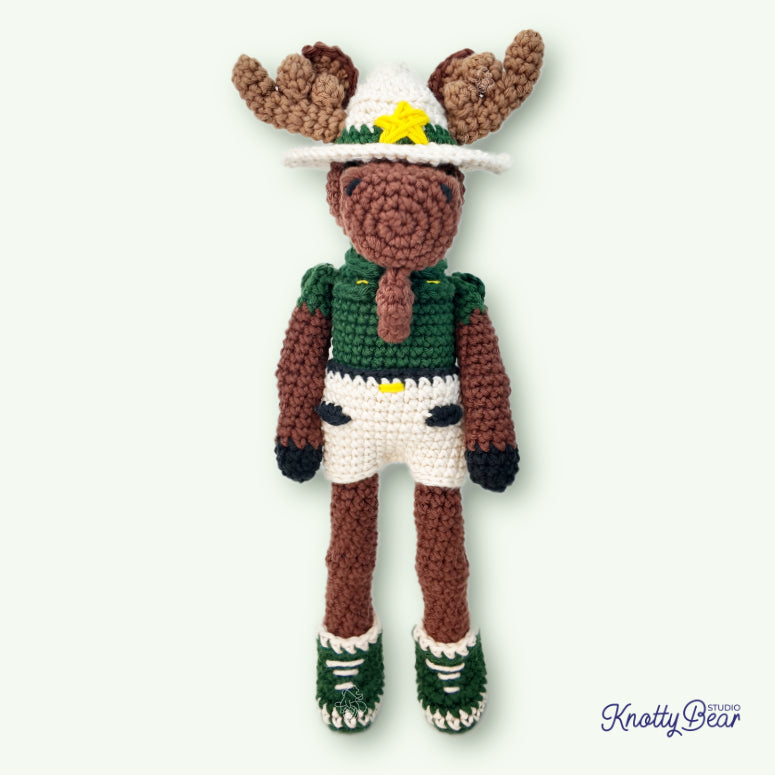 Algonquin Park ranger Moose - PDF crochet pattern