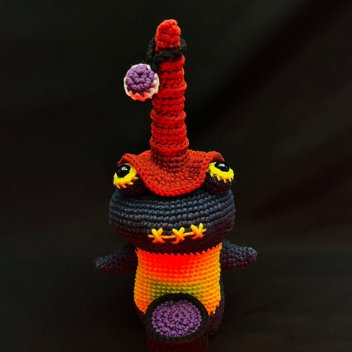 Ezi the yellow spotted salamnder - PDF crochet pattern