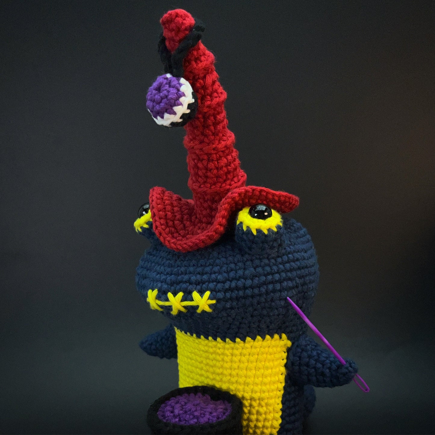 Ezi the yellow spotted salamnder - PDF crochet pattern
